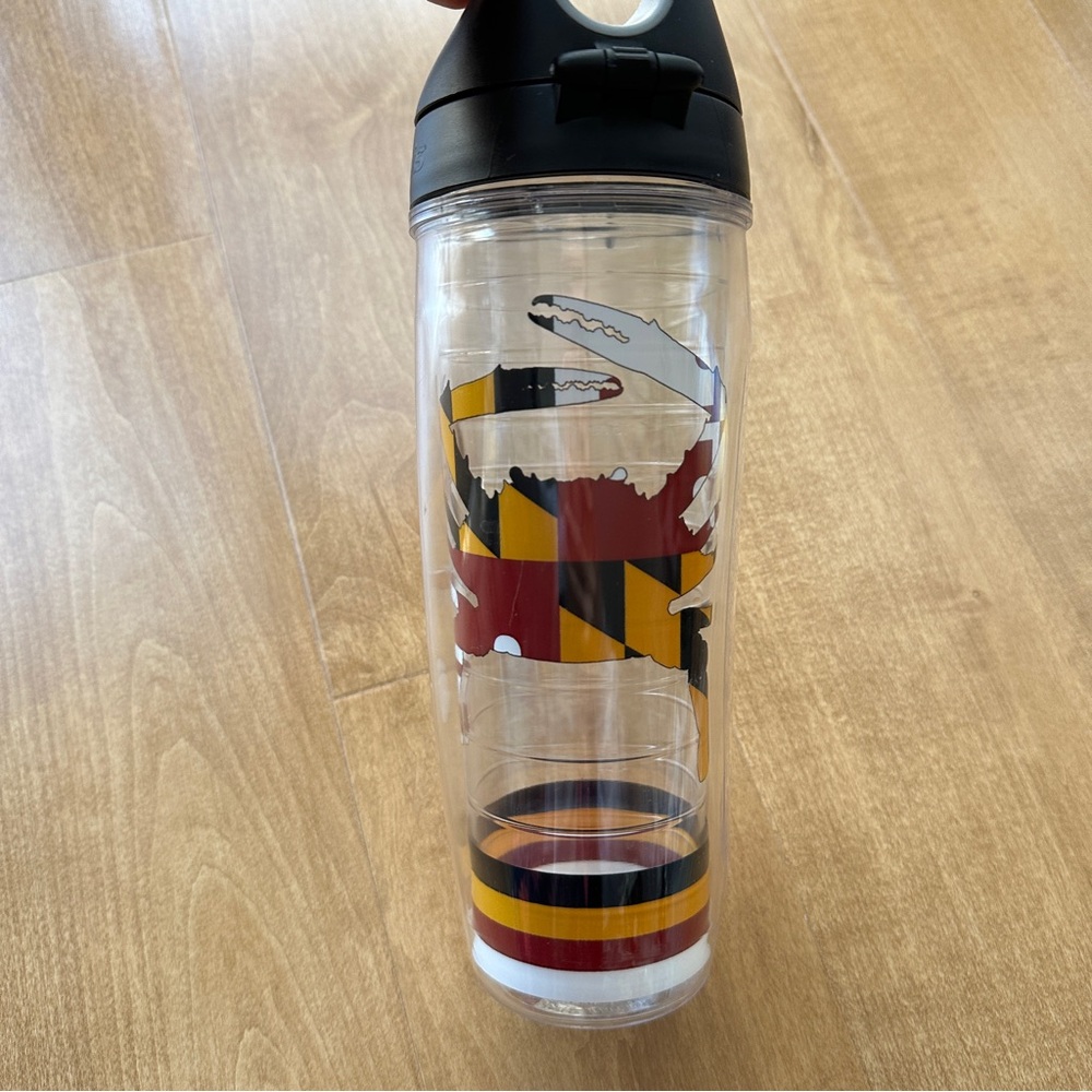 Tervis Maryland Flag Crab Logo 24 Fl Oz Water Bottle